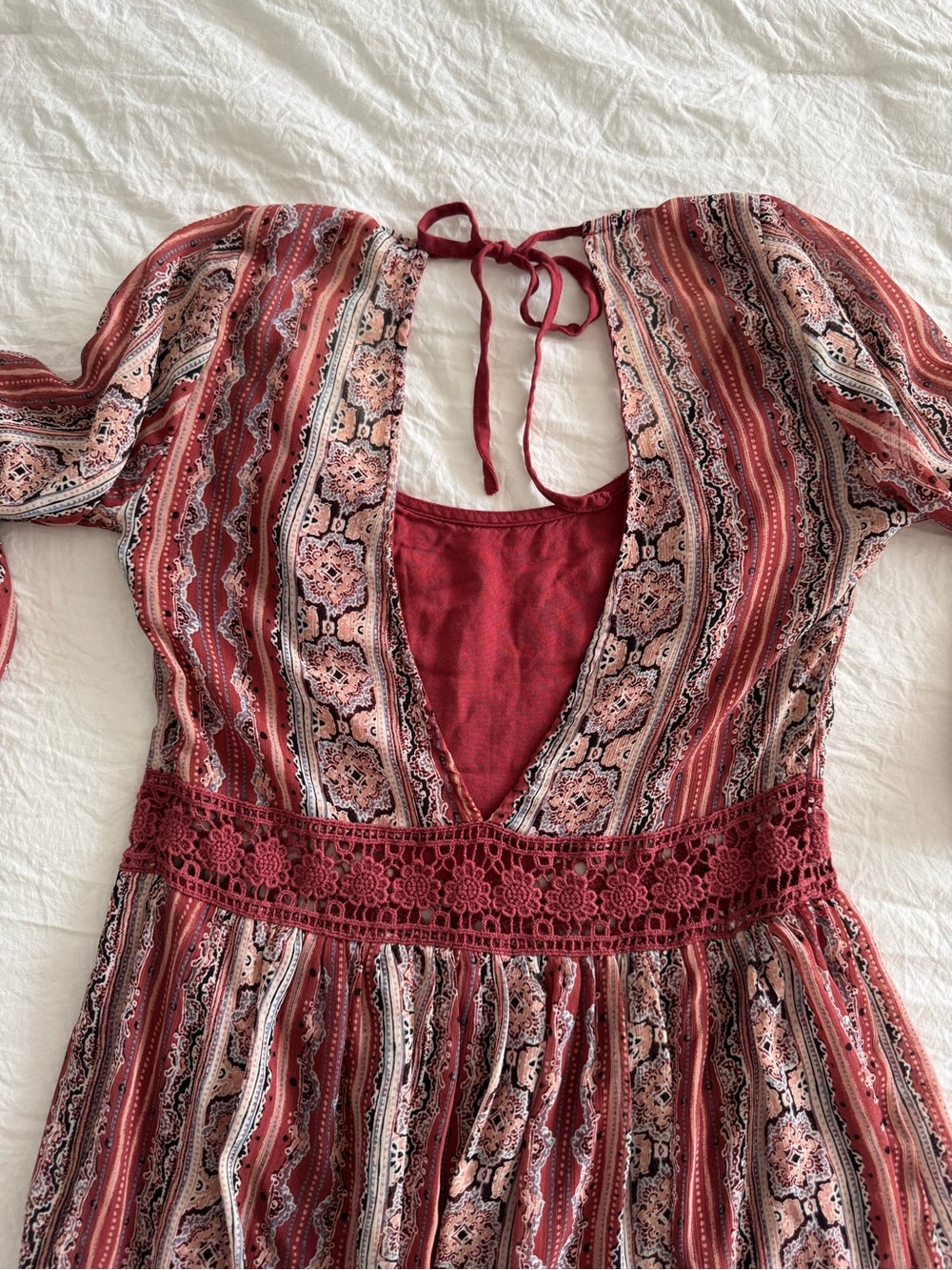 Hollister Boho Floral Print Scoop Neck Mini Dress in Dusty Rose - Picture 11 of 14
